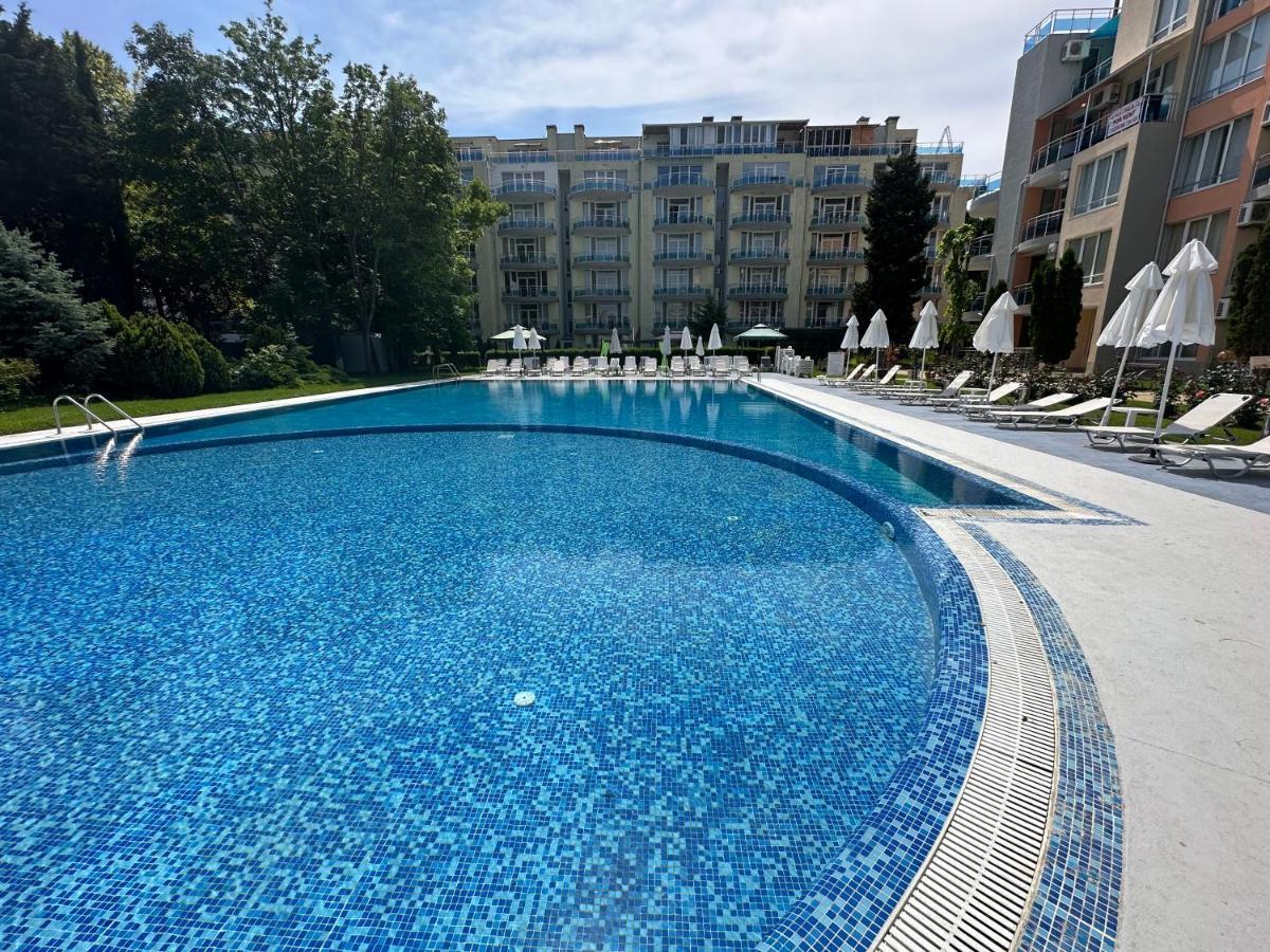 Oazis Sea View Apartment Ravda Kültér fotó